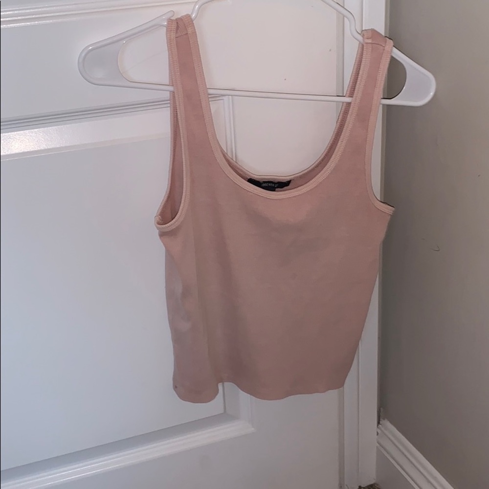 cropped light pink tank top